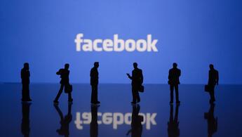 Σοκ στο Facebook κατηγορείται για παράβαση του νόμου