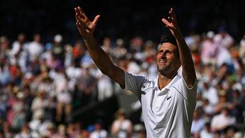 Son Dakika: Wimbledon'da şampiyon Novak Djokovic!