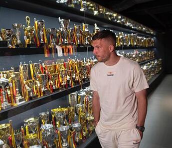 Lukas Podolski: "Galatasaray'ın büyük bir tarihi, kültürü, gücü ve taraftarı var"