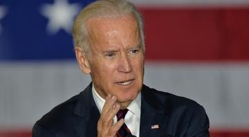 Biden, kritik ziyaret için yola çıktı, Twitterdan mesaj yolladı