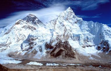 7- EVEREST DAĞI