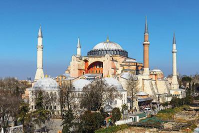 Atatürk’ün evini diline dolayan o alçağa sesleniyorum