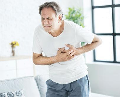 Sağlıkçılar 3. doz bekletisinde