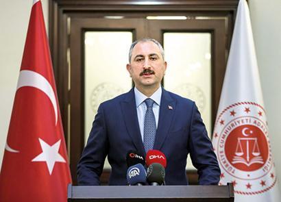Ahlaksızlık karşısında alınan tutuma bravo