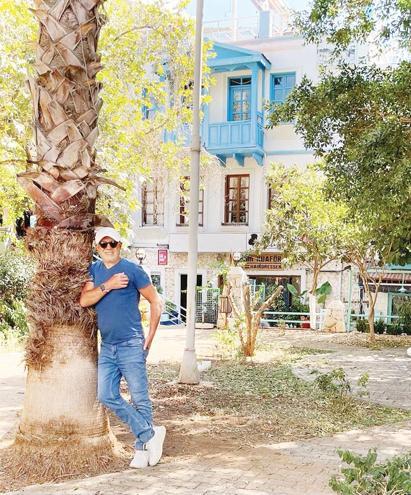 Kemal Bey, bu liste biraz kasvetli biraz Ajda, biraz neşe katsanız