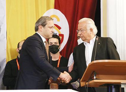 Silahla poz verenlerden korkmalı mıyız korkmamalı mıyız