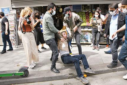 E hani öldürmeye gelen dirilecekti