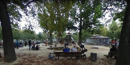 Almanya’da inanılmaz olay! 2 yaşında bir kız parktan kaçırılırken son anda kurtarıldı
