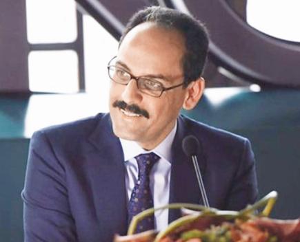 Erkan Oğur’a yapılan yobazlığın ta kendisidir