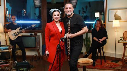 Sezona Hüsnü Şenlendirici ile başlıyor