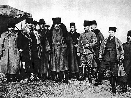 yuz yil once inonu savaslari ilber ortayli kose yazilari