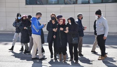 Antalya’nın konuştuğu dehşette çiftin aşkları magazin dergisine kapak olmuş, yakınları gözyaşlarına boğuldu