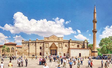 Anadolu Nun Kavsak Noktasi Aksaray Ilber Ortayli Kose Yazilari