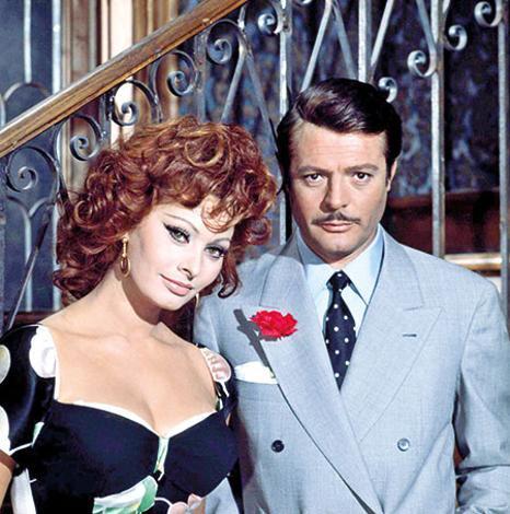 Yani erkek dediğin: Zampara ve iyi sevişen bir makarnacı mıdır