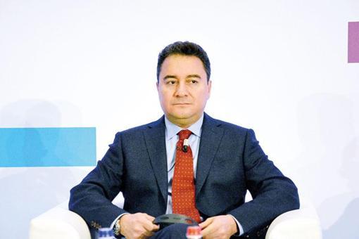 Sayemde Ali Babacan bir anda zuhur ediverdi