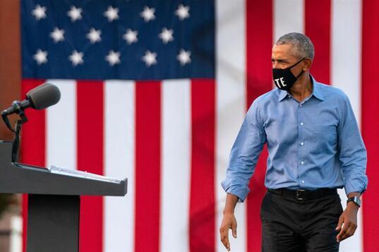 Obama, Joe Biden için sahaya inerek oy istedi