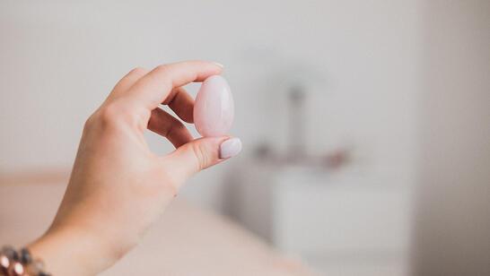 Yoni Egg Nedir, Ne İşe Yarar, Nasıl Kullanılır? İşte Yoni Egg'in Şaşırtıcı Kullanımı