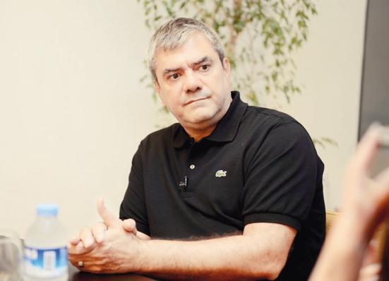 Erkan Oğur’a yapılan yobazlığın ta kendisidir