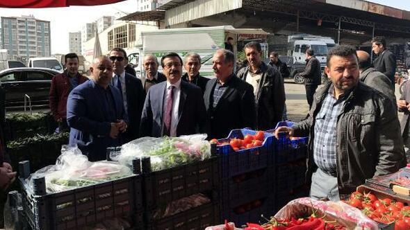 diyarbakir haberleri baskanvekili atilla sebze ve meyve hali esnafini ziyaret etti yerel haberler