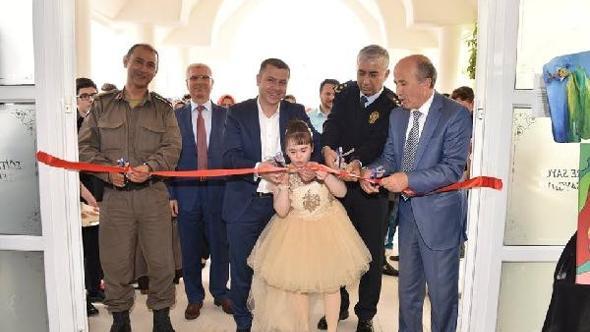 Zeynep Bodur Okyay Kimdir