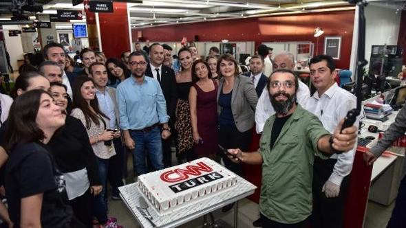 Cnn Turk 19 Yasinda