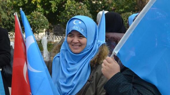 İYİ Parti İstanbul İl Başkanlığından Doğu Türkistanlılara destek eylemi