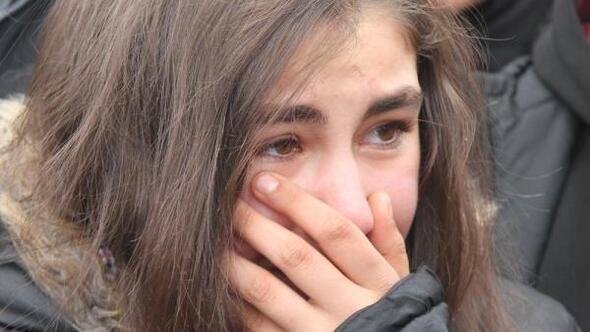 Kayseri Haberleri Lise Ogrencisinin Kopek Saldirisi Sonucu Oldugu Ilcede Protesto Eylemi Yerel Haberler