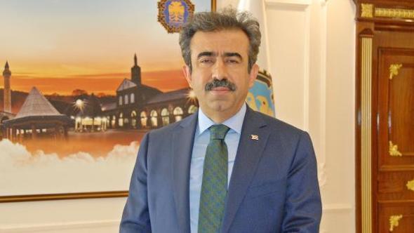 Uc Sehrin Belediye Baskanvekili Degisti Siirt Diyarbakir Ve Mardin E Yeni Vali Atamasi