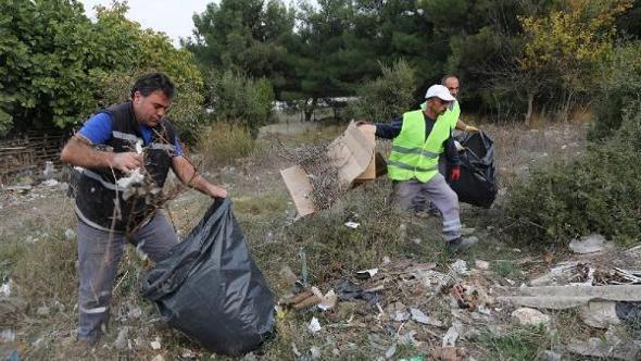 Sarnıçta 15 kamyon moloz ve evsel atık toplandı