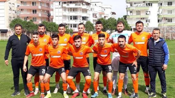 Komşu derbisini Finike kazandı
