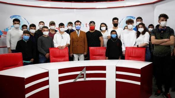 Antalya Haberleri Yozgat Sevgi Evleri�nde konaklayan öğrenciler
