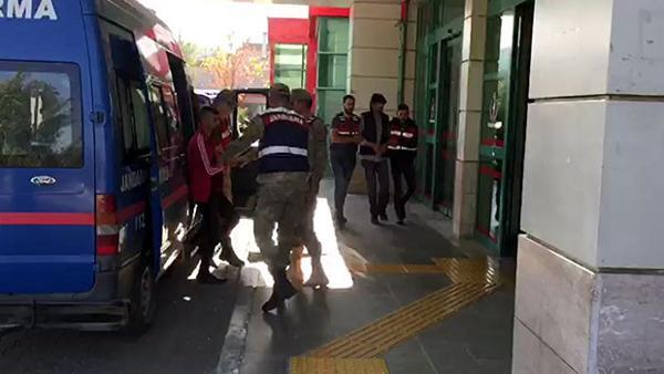 'Eşimin dedikodusunu yaptın' cinayeti... Vahşice öldürdüler 'Eşimin dedikodusunu yaptın' cinayeti... Vahşice öldürdüler