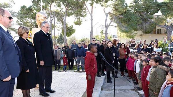 Afrika kökenli Kelvin'in okuduğu 'Andımız' büyük alkış aldı Afrika kökenli Kelvin'in okuduğu 'Andımız' büyük alkış aldı