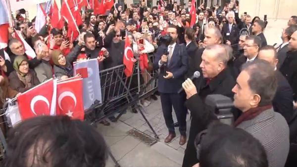 Cumhurbaşkanı Erdoğan, Brüksel'de gurbetçilere seslendi: Corona virüse dikkat Cumhurbaşkanı Erdoğan, Brüksel'de gurbetçilere seslendi: Corona virüse dikkat