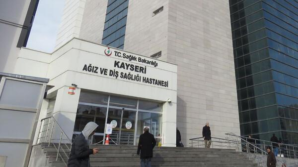 kayseri de dis hastanesinde randevu ile hasta kabulu durduruldu son dakika haberler