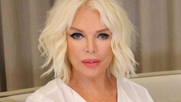 Ajda Pekkan: �antalar�m �akma