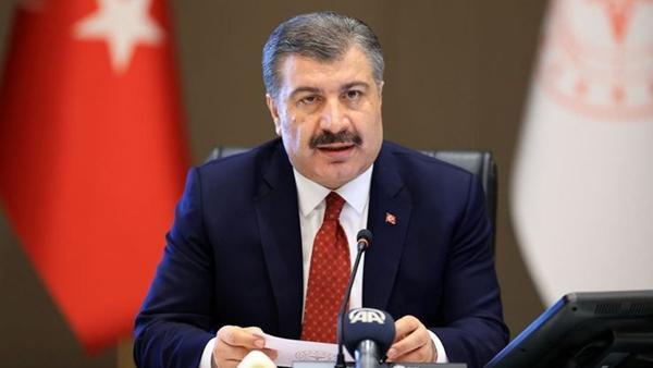Sağlık Bakanı Koca'dan "salgın sona ermedi" uyarısı 