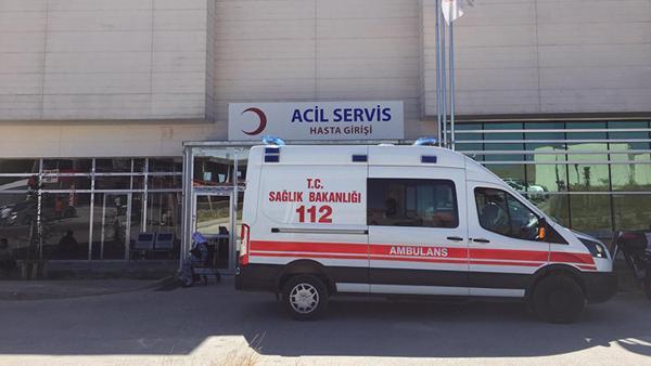 Silvan'da 8 kişinin korona virüs testi pozitif çıktı Silvan'da 8 kişinin korona virüs testi pozitif çıktı