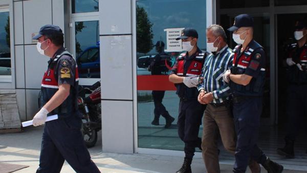 7 yıldır aranan zanlı, bağ evinde yakalandı 7 yıldır aranan zanlı, bağ evinde yakalandı