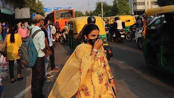 Son 24 saatte Kovid-19'dan Hindistan'da 706 kişi öldü Son 24 saatte Kovid-19'dan Hindistan'da 706 kişi öldü