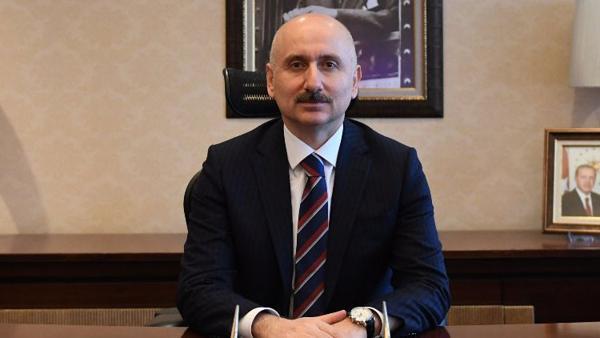 Bakan Karaismailoğlu: Dünyanın en büyük projelerine imza atıyoruz Bakan Karaismailoğlu: Dünyanın en büyük projelerine imza atıyoruz