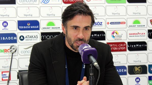 Atakaş Hatayspor Teknik Direktörü Ömer Erdoğan: "Oyuncularımın bu mücadelesinden dolayı çok mutluyum" Atakaş Hatayspor Teknik Direktörü Ömer Erdoğan: "Oyuncularımın bu mücadelesinden dolayı çok mutluyum"