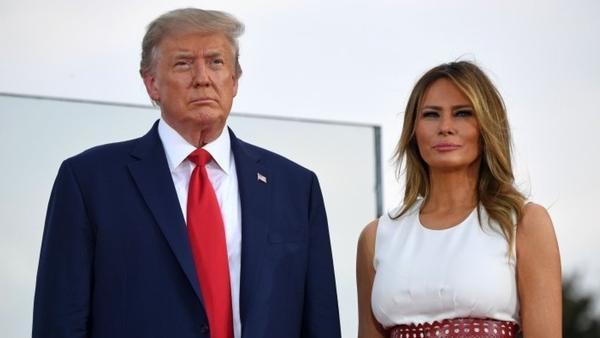 ABD medyası: Trump çifti Beyaz Saray'da ayrı yataklarda uyuyordu ABD medyası: Trump çifti Beyaz Saray'da ayrı yataklarda uyuyordu