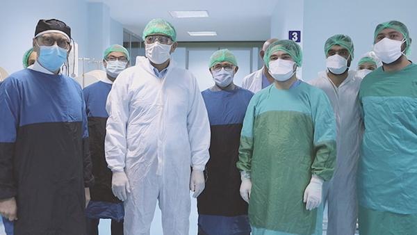 Vali Yerlikaya'dan 14 Mart Tıp Bayramı mesajı: Sizler bizim kahramanlarımızsınız Vali Yerlikaya'dan 14 Mart Tıp Bayramı mesajı: Sizler bizim kahramanlarımızsınız