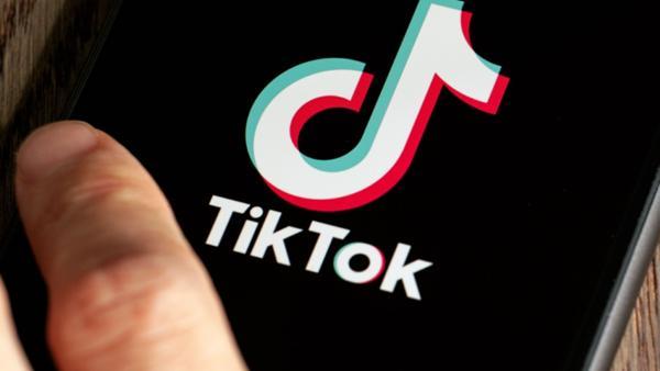 tiktok canli yayinlarda paralar havalarda ucusuyor son dakika haberleri