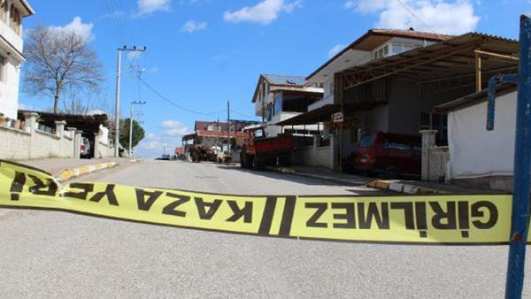 Kocaeli'de 2 sokak karantinaya alındı Kocaeli'de 2 sokak karantinaya alındı