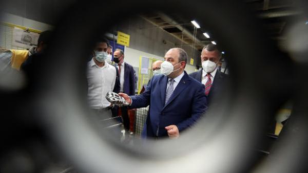 Bakan Varank: Dünyada artık sadece üretmek yetmiyor Bakan Varank: Dünyada artık sadece üretmek yetmiyor