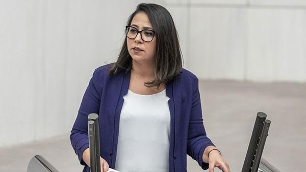 Son dakika: CHP'li milletvekili Saliha Sera Kadıgil Sütlü, partisinden istifa etti Son dakika: CHP'li milletvekili Saliha Sera Kadıgil Sütlü, partisinden istifa etti