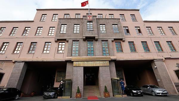 ABD ve Türkiye'den Kabil havaalanı görüşmesi ABD ve Türkiye'den Kabil havaalanı görüşmesi