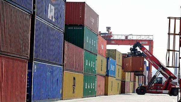 Ege'den 690 milyon dolarlık hazır giyim ihracatı yapıldı Ege'den 690 milyon dolarlık hazır giyim ihracatı yapıldı